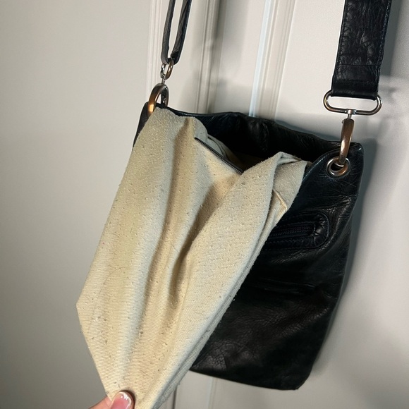 Margot Black Leather Multi Zip Crossbody Purse - Picture 6 of 8